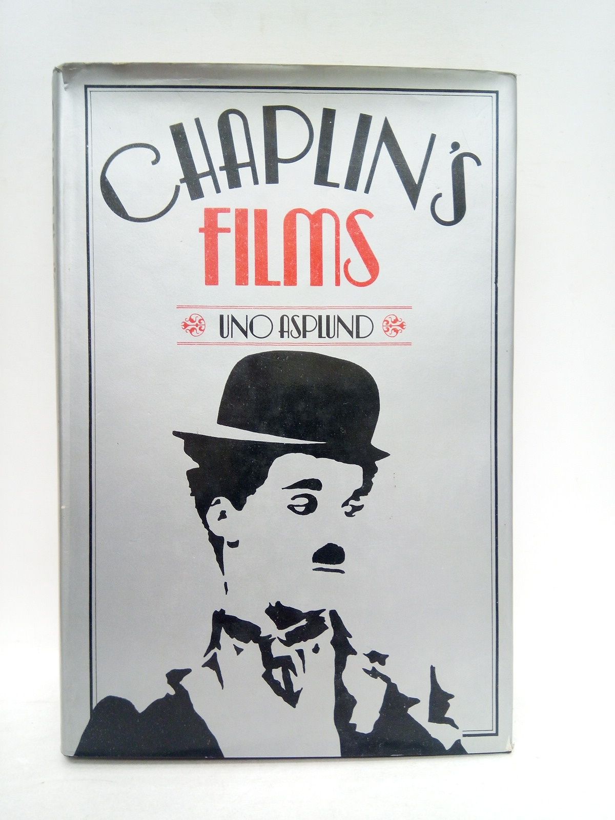 ASPLUND, Uno - Chaplin's films: A filmography Uno Asplud /  Translated from the Swedissh by Paul Britten Austin