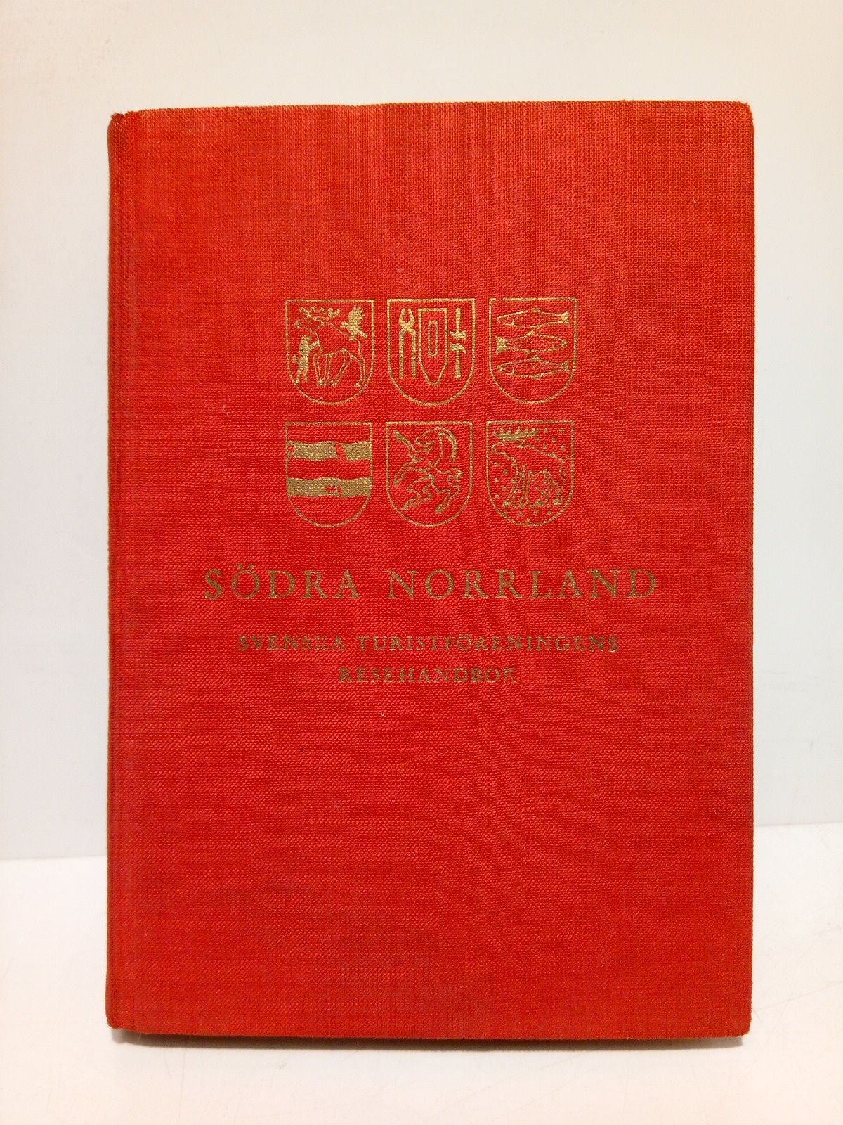 SVENSKA TURISTFORENINGENS RESEHANDBOCKER - Spdra Norrland: Gstrikland, Hlsingland, Hrjedalen, Jmtland, Medelpad och Sdra Angermanland /  Denna resehandbok r utarbetad av [gua de viaje preparada por] Martin Ahnlund och Birgitta Ahlberg