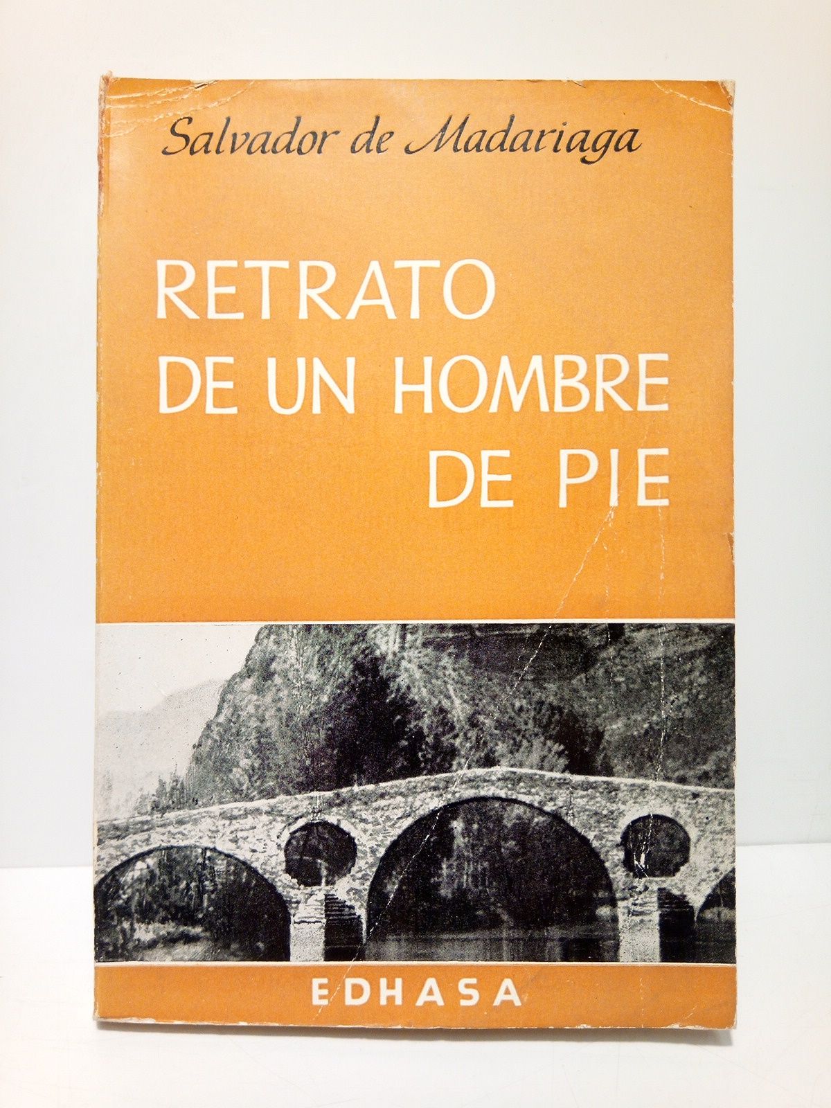 MADARIAGA, Salvador de - Retrato de un hombre de pie