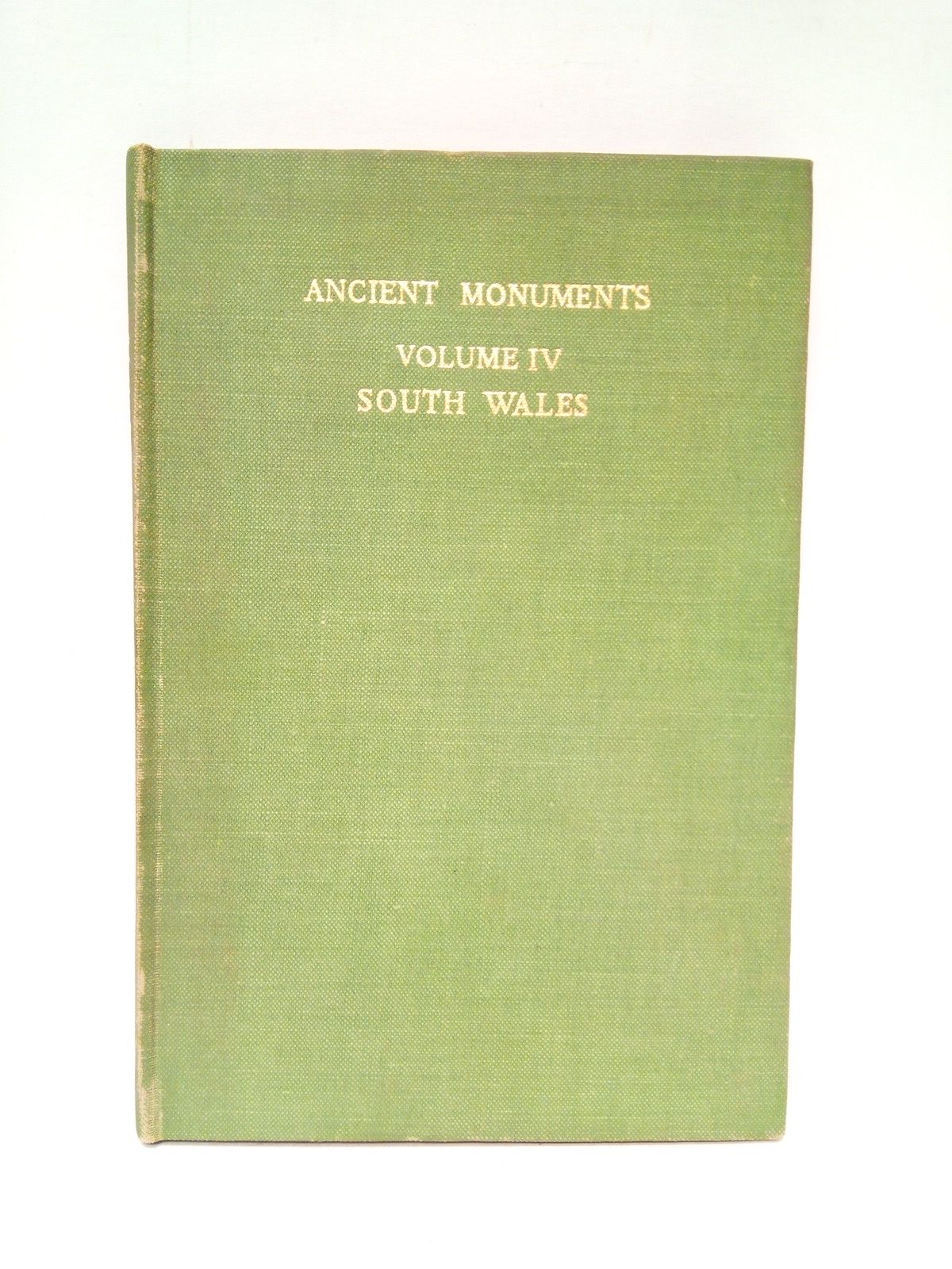 FOX, Sir Cyril - Ancient Monuments under the ownership or guardianship of His Majesty's Office of Works. Volume IV.: SOUTH WALES