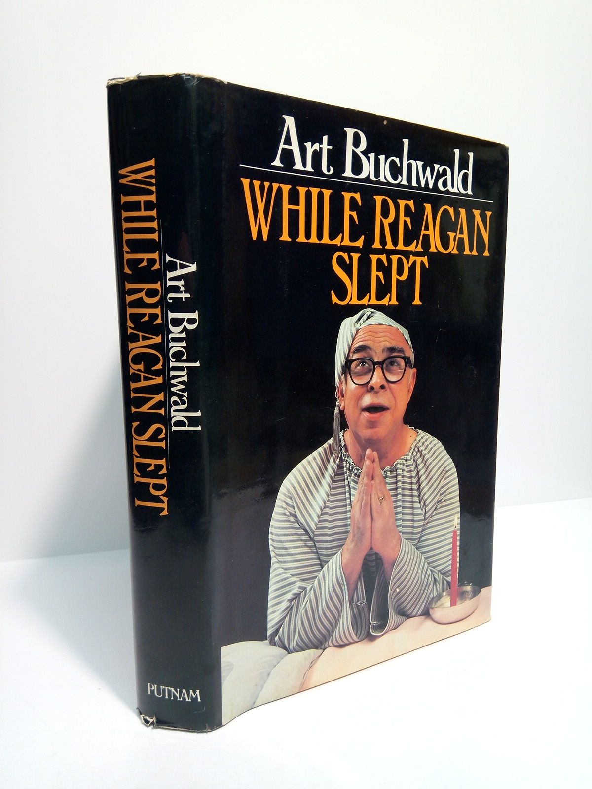 BUCHWALD, Art - While Reagan Slept /  Illustrated by Steve Mendelson