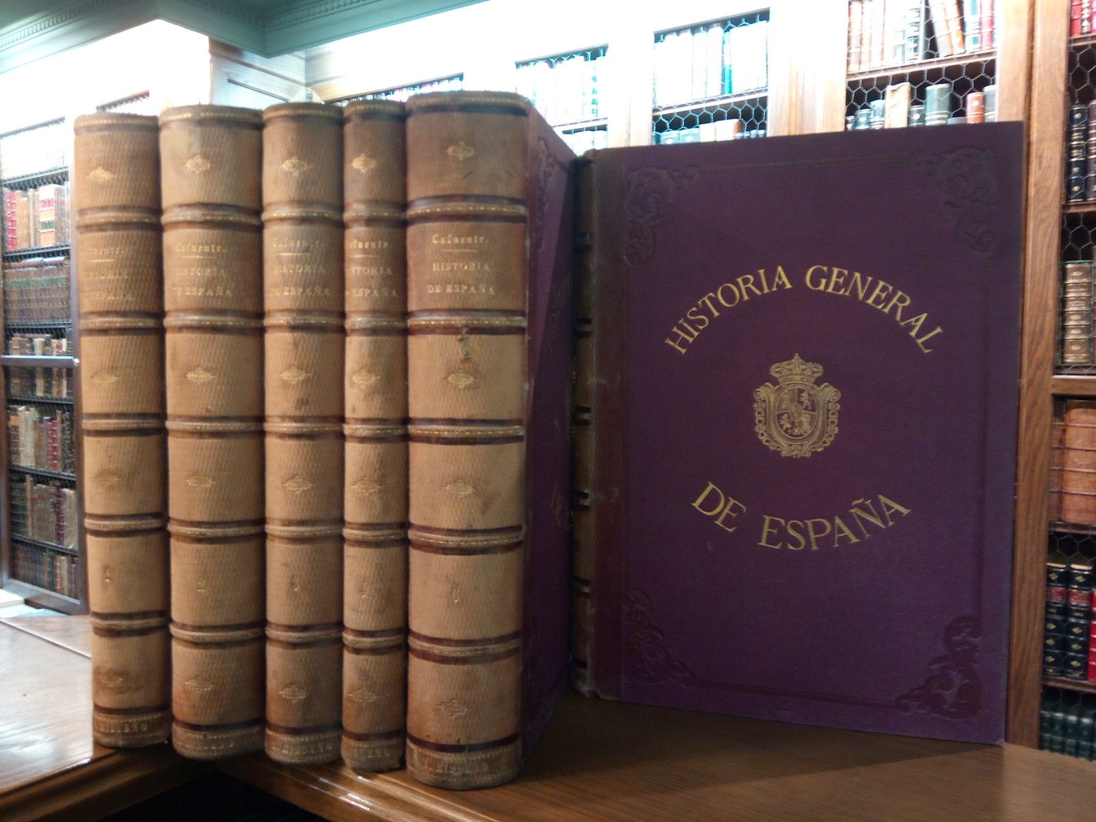 LAFUENTE, Modesto y Juan Valera - Historia General de Espaa: Desde los tiempos primitivos hasta la muerte de Fernando VII, por Don Modesto Lafuente /  Continuada desde dicha poca hasta nuestros das por Don Juan Valera