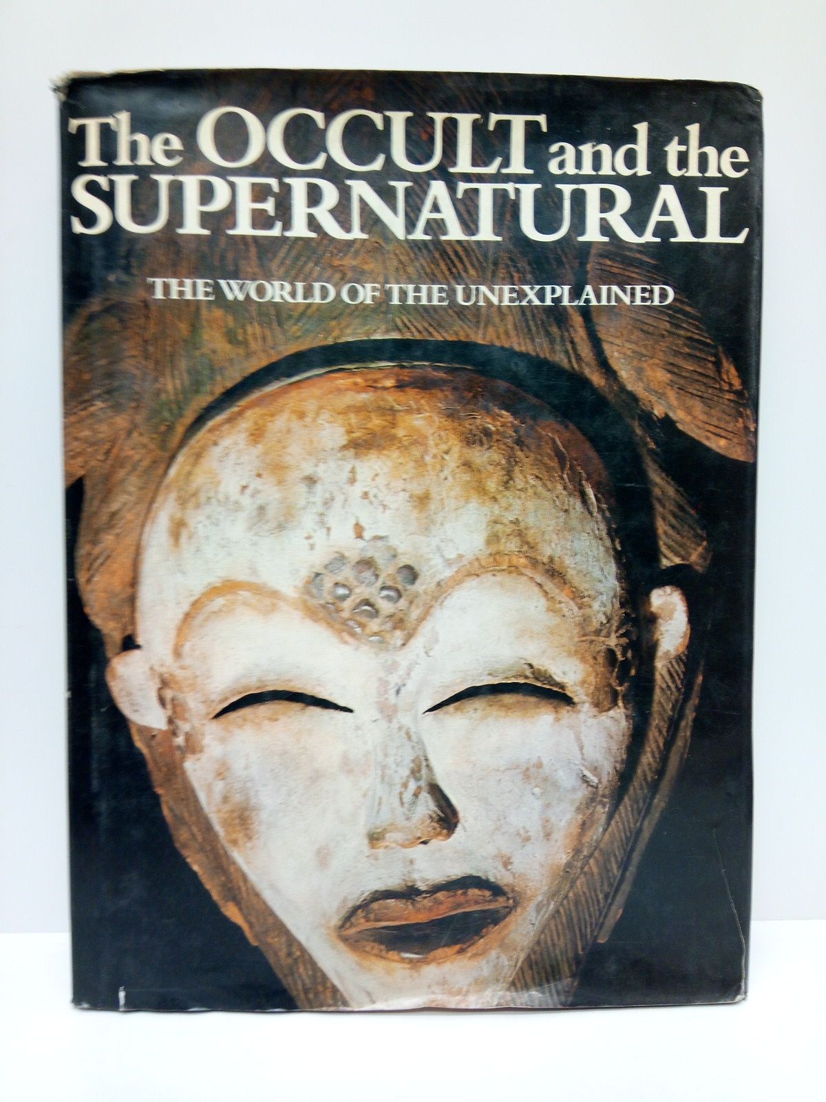 OCTOPUS BOOKS LIMITED - The Occult and the Supernatural