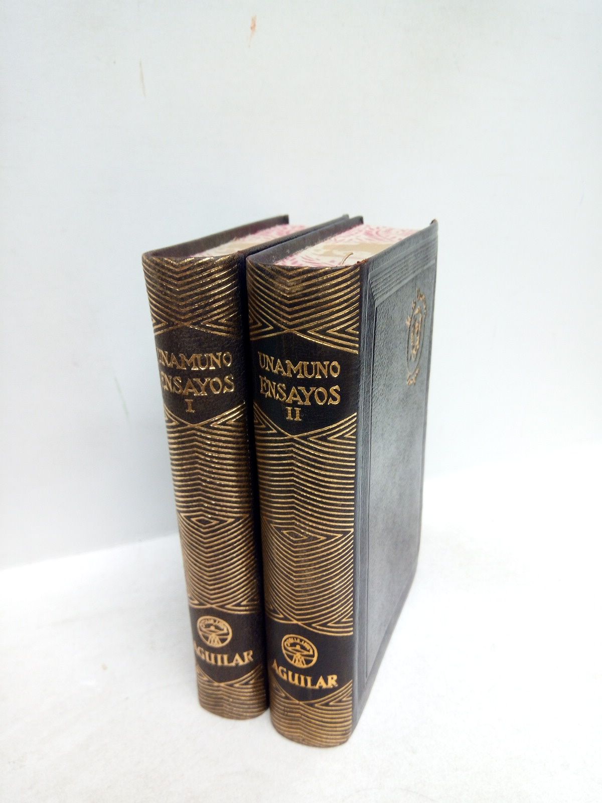 UNAMUNO, Miguel de - Ensayos. [en 2 Vols.] /  Prlogo y notas de Bernardo G. de Candamo
