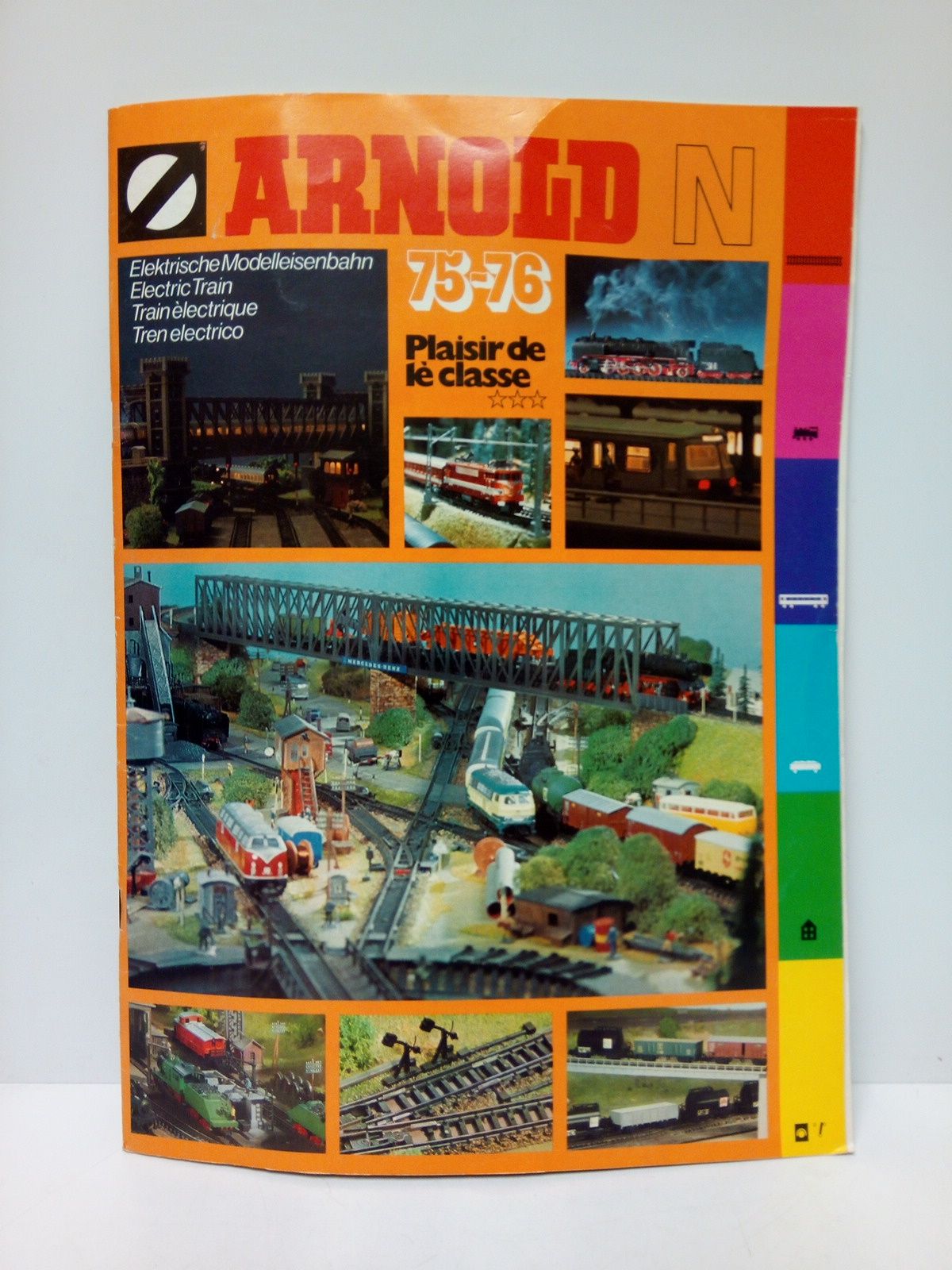 ARNOLD N - [Catlogo de trenes]  Arnold N 1975/76. Plaisir de l classe]