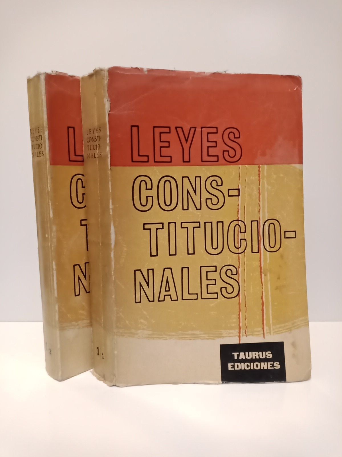 LEYES... - Leyes Constitucionales