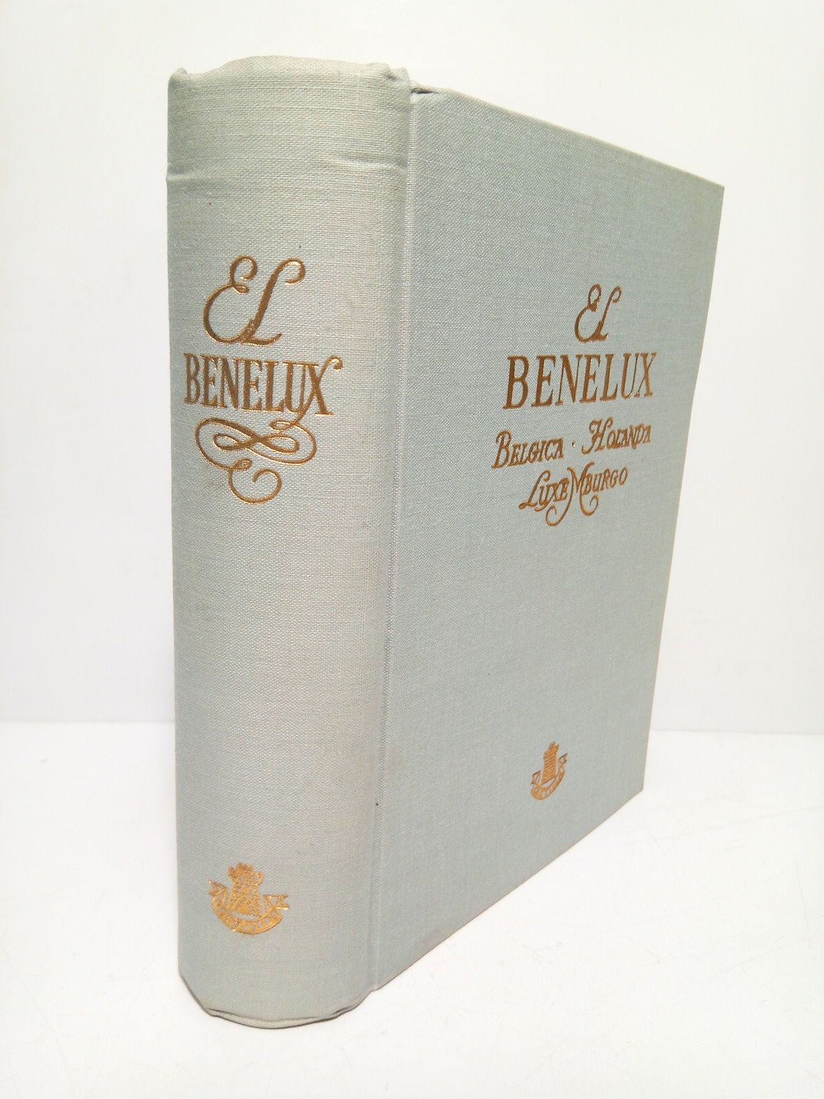 OGRIZEK, Dore - BENELUX: Blgica, Holanda, Luxemburgo /  Textos de Suzanne Chantal; El Arte Flamenco, por Jean Desternes; ilustraciones de Beuville, A, Brenet, J. Hilpert, Jacques Liuzu, Pierre Noel. Versin espaola de Carlos Snchez de Ocaa Dicenta