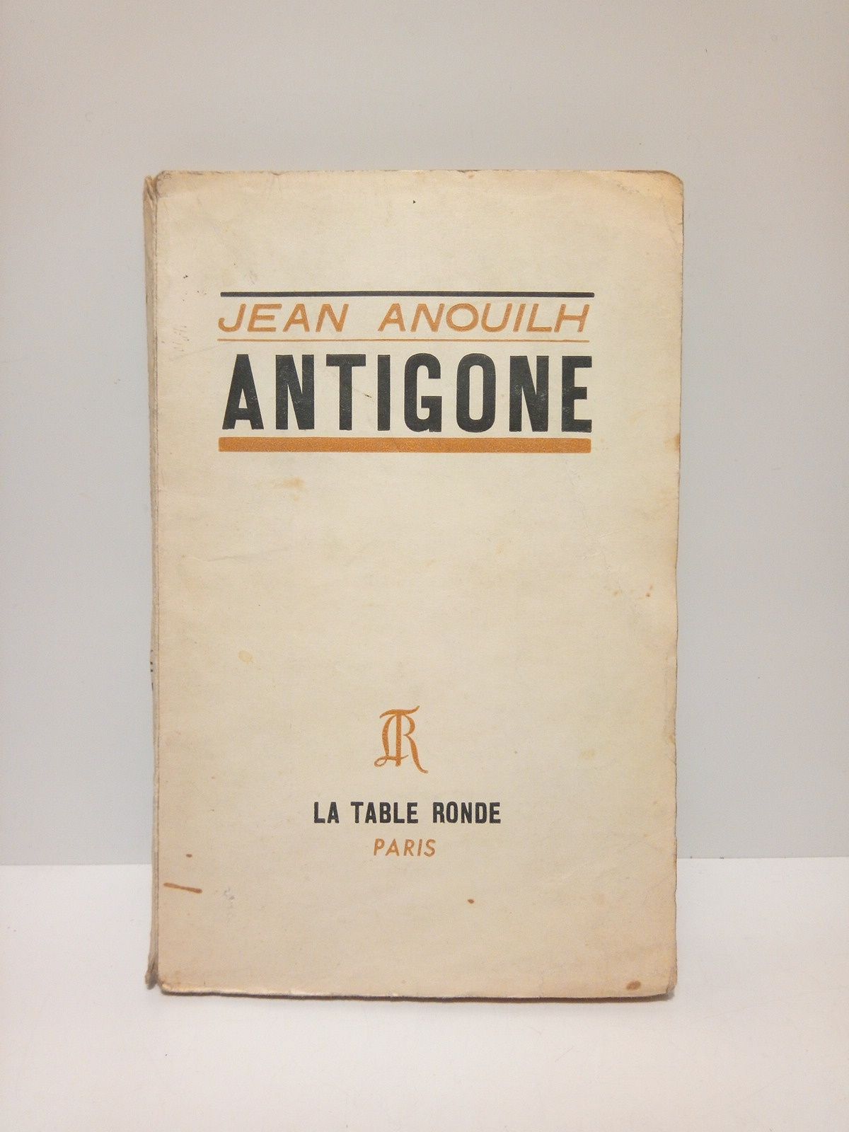 ANOUILH, Jean - Antigone