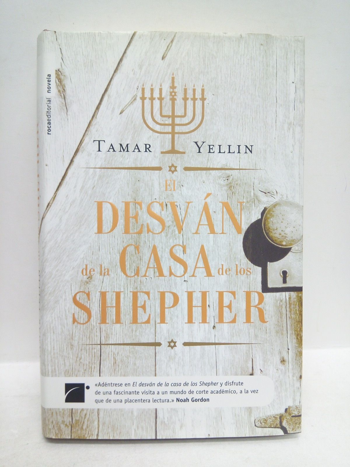 ROSER BERDAGUE, Traduccin - El desvn de la casa de los Shepher /  Prlogo de Noah Gordon