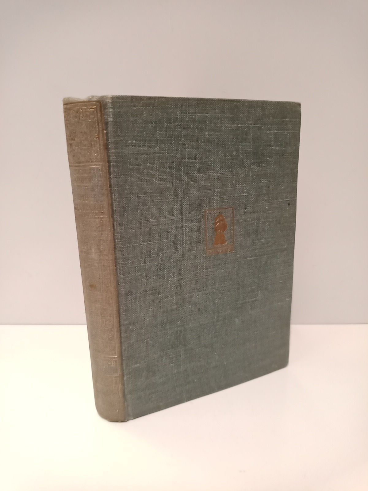 SHUTE, Nevil - Muy reservado